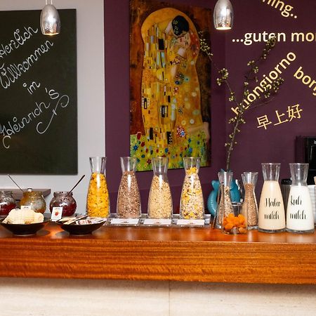 奥托海因里希酒店 魏因海姆 外观 照片